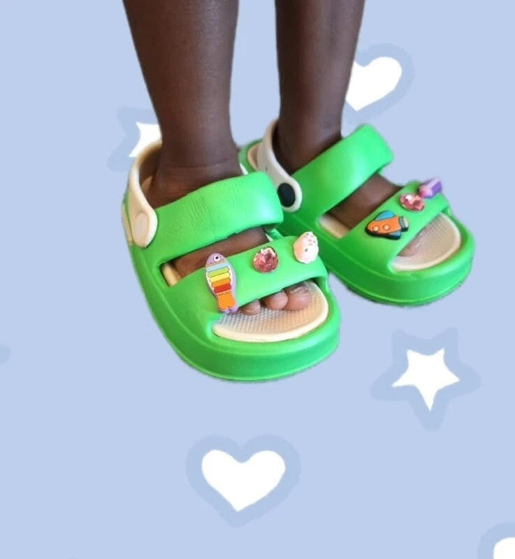 Classic Unisex Crocs Clogs EU 26 (8.5 Toddler) C9 15cm – Lightweight Slippers